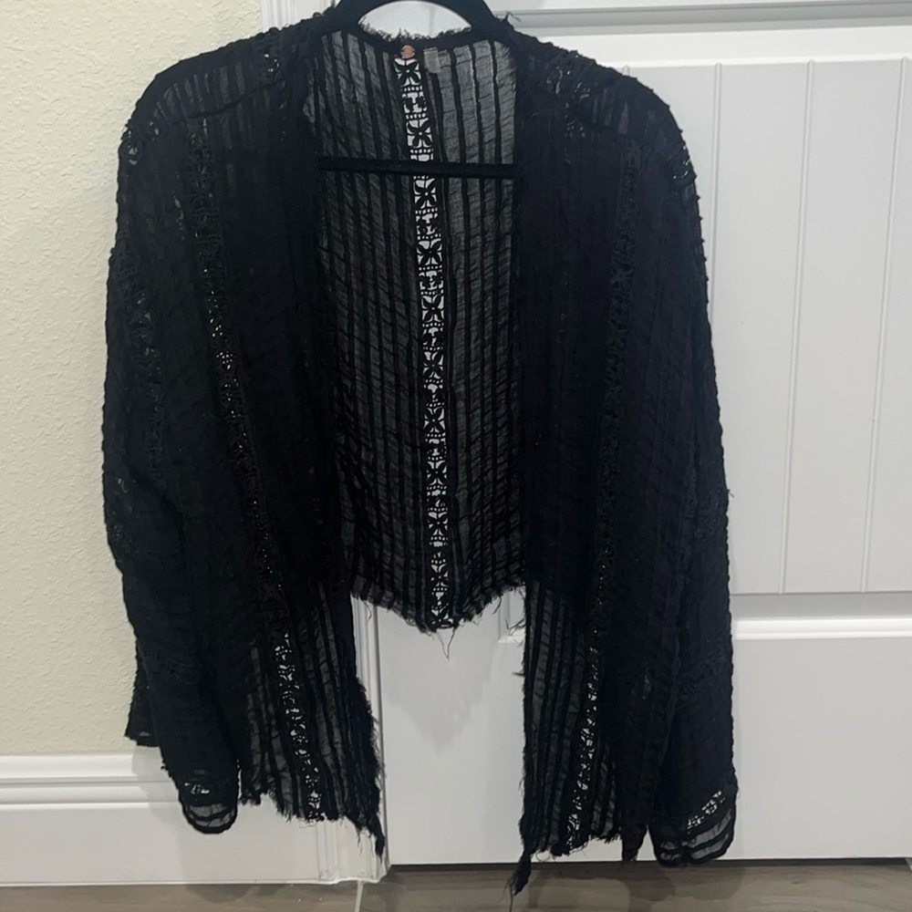 Free People Black Long Sleeve Shirt Blouse Shrug Shawl Bolero Black Lace S